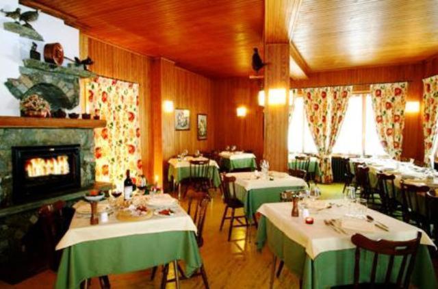 Hotel Le Campagnol Champoluc Exterior foto