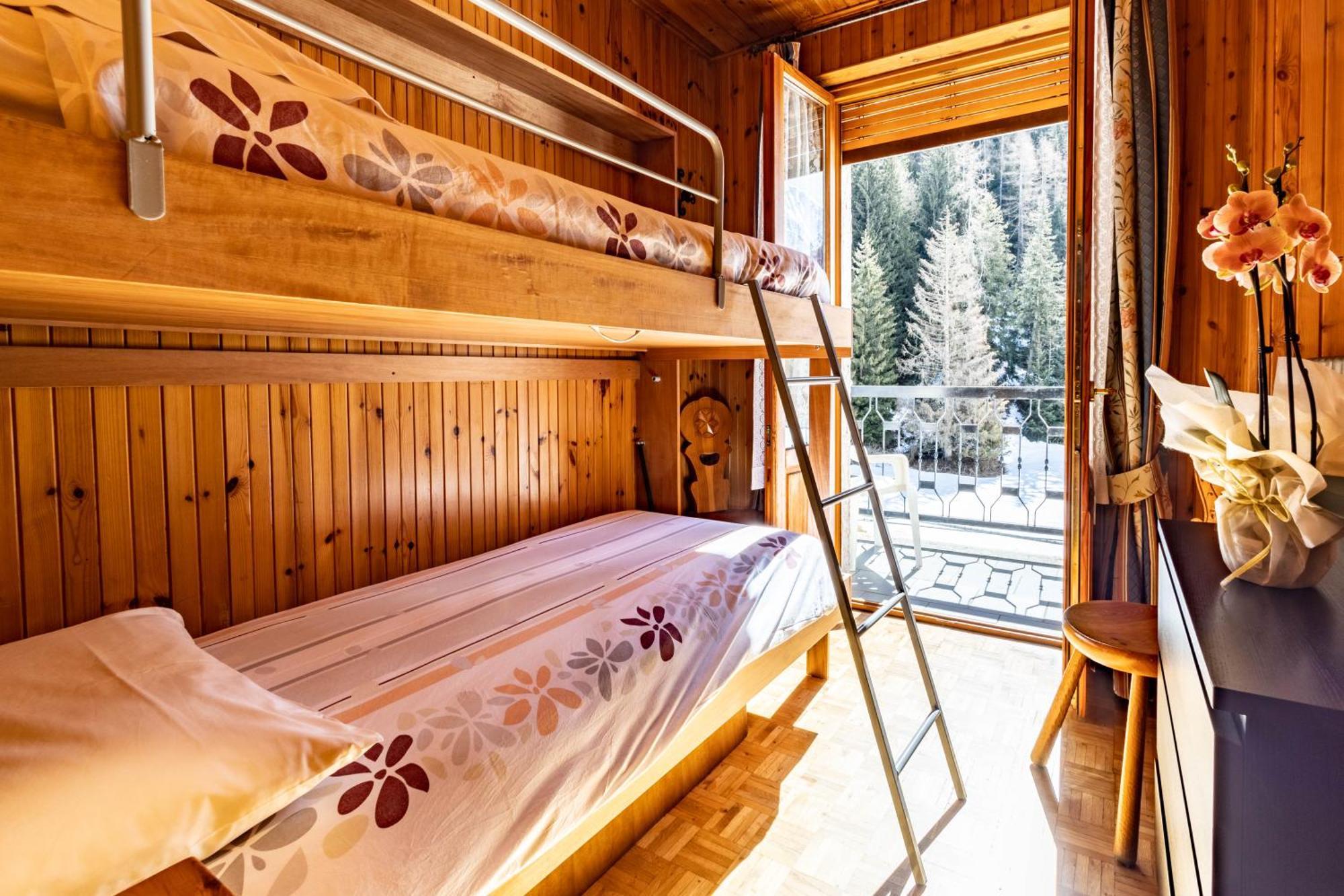 Hotel Le Campagnol Champoluc Exterior foto